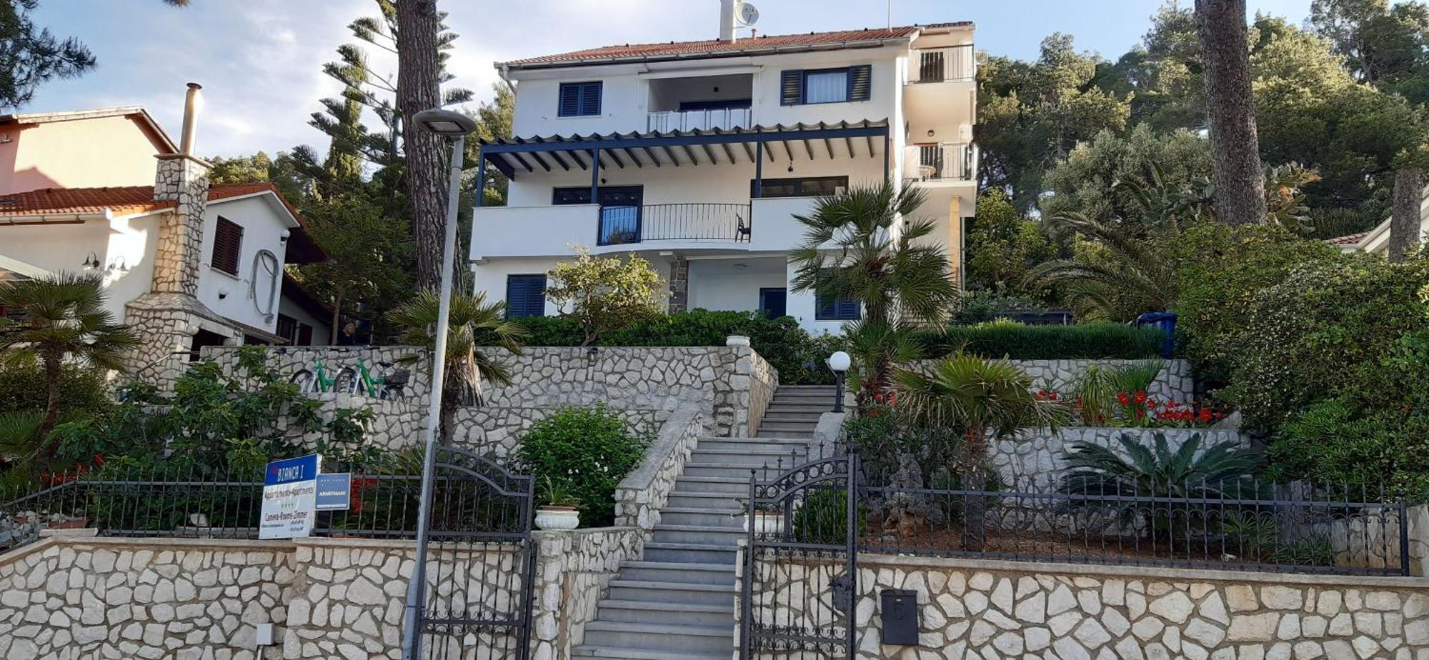 Apartments & Rooms Bianca Mali Lošinj Extérieur photo