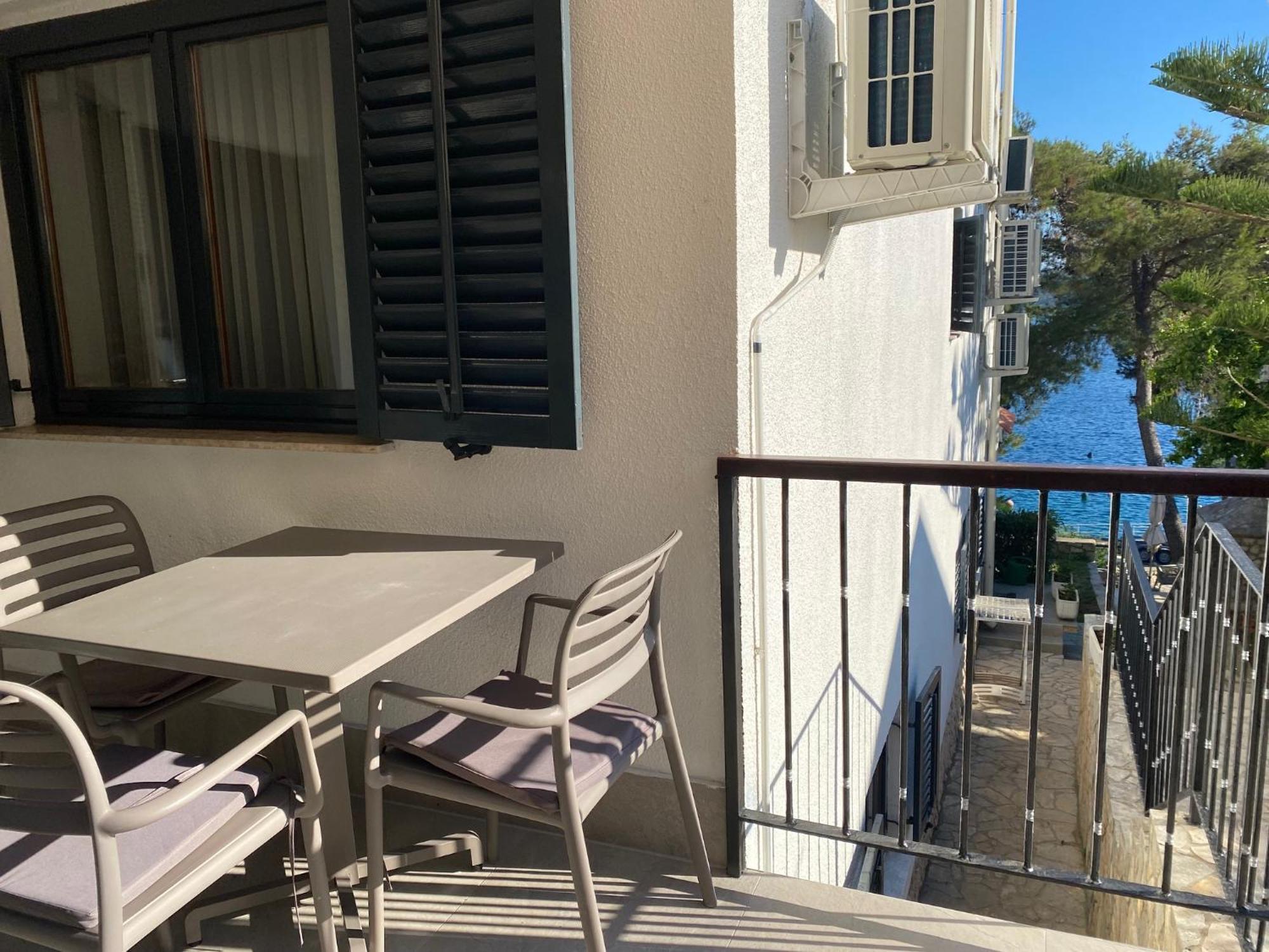 Apartments & Rooms Bianca Mali Lošinj Extérieur photo
