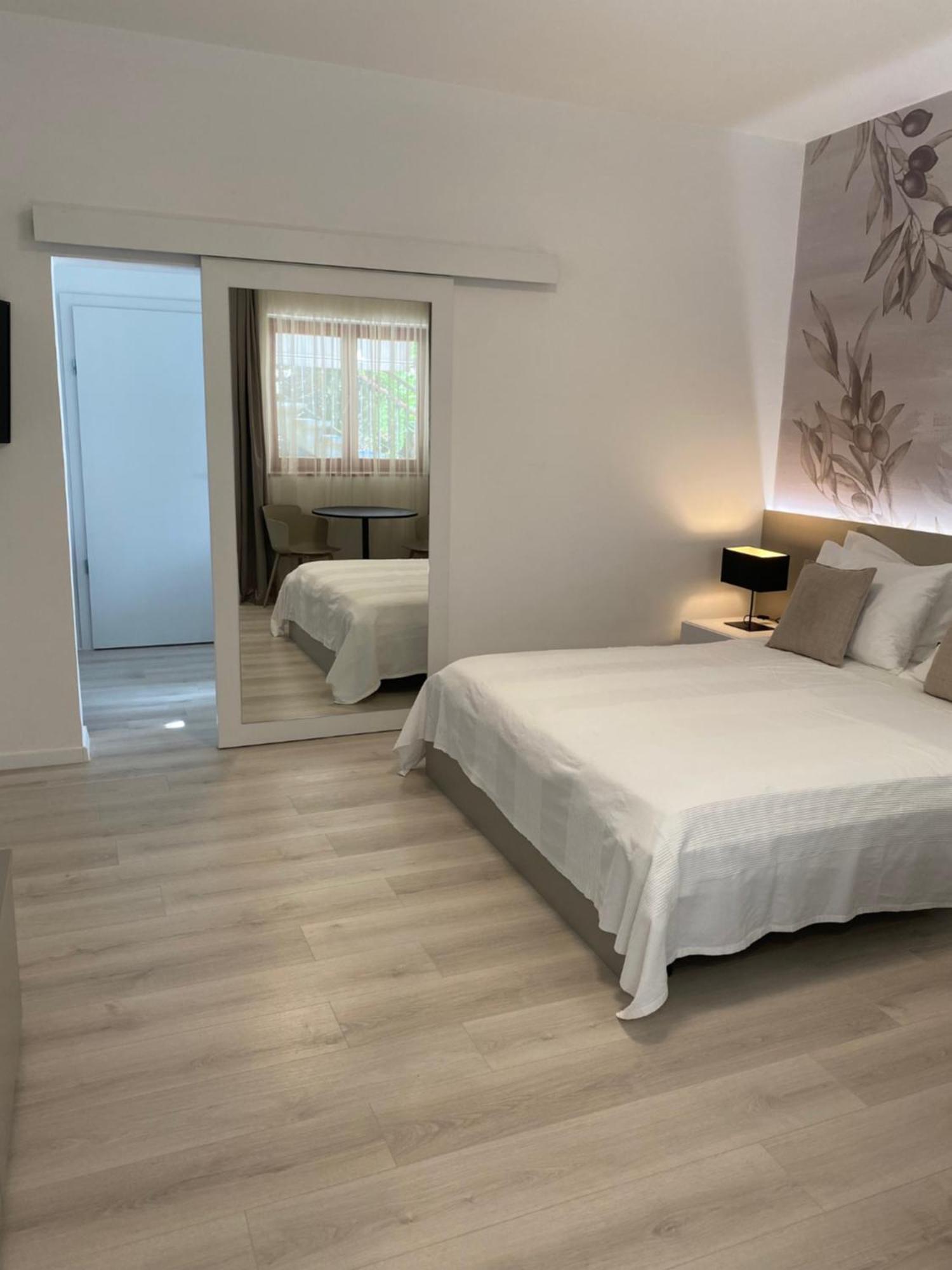 Apartments & Rooms Bianca Mali Lošinj Extérieur photo