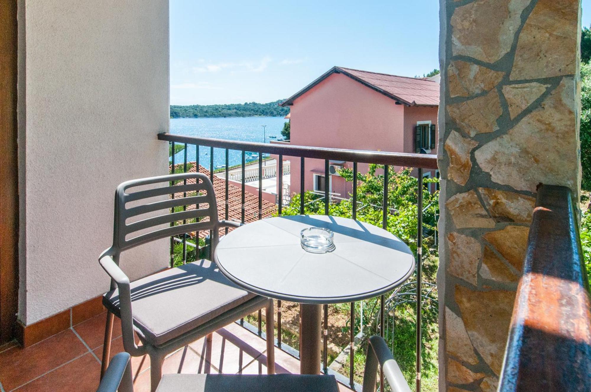 Apartments & Rooms Bianca Mali Lošinj Extérieur photo