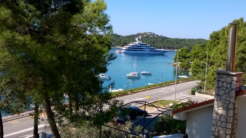 Apartments & Rooms Bianca Mali Lošinj Extérieur photo