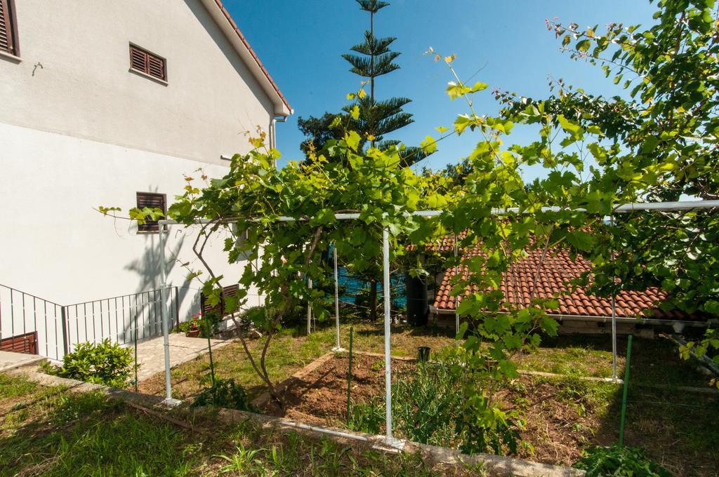 Apartments & Rooms Bianca Mali Lošinj Extérieur photo